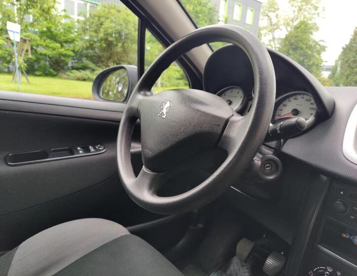 Peugeot 207 20