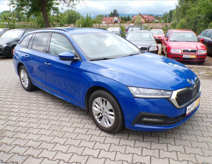 Škoda Octavia 1