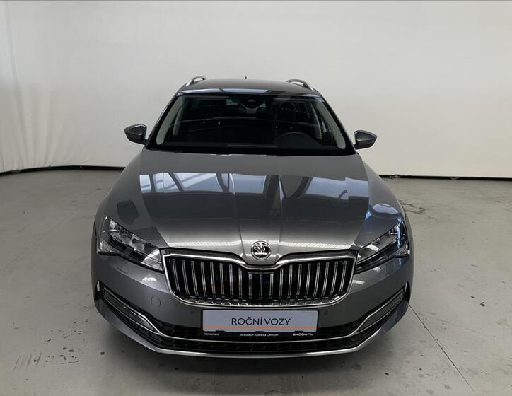 Škoda Superb 4