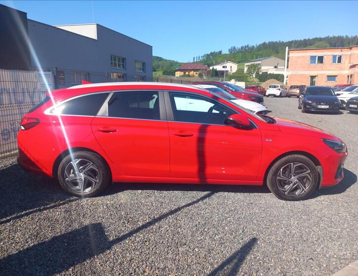 Hyundai i30 5