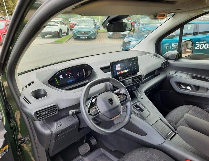 Peugeot Rifter 14