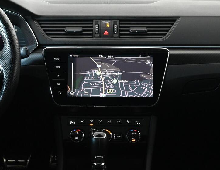 Škoda Superb 12