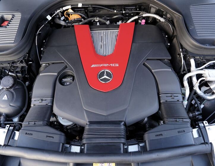 Mercedes-Benz GLC 10