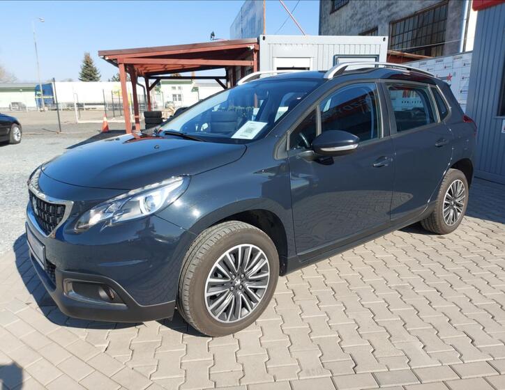 Peugeot 2008 8