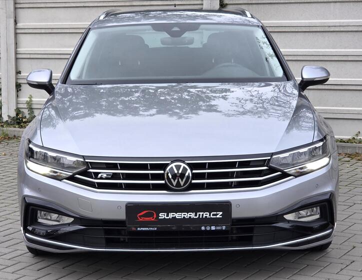 Volkswagen Passat 2