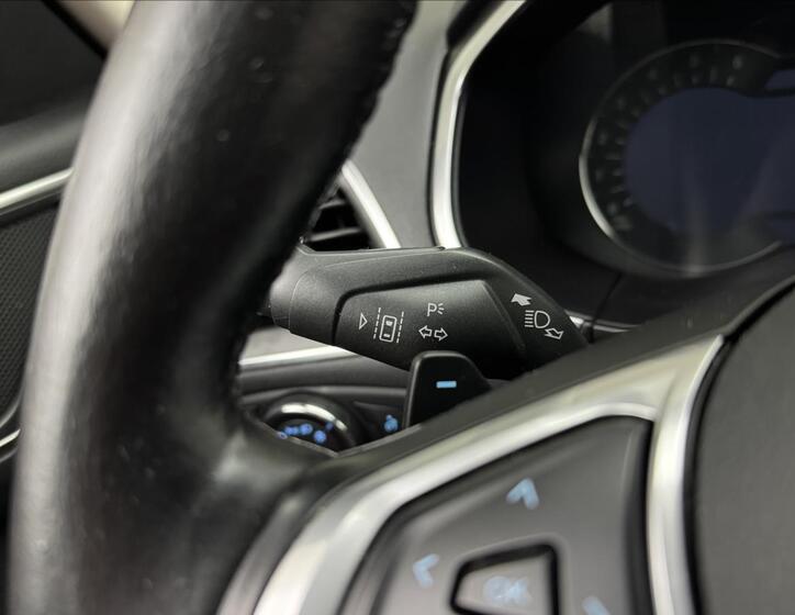 Ford S-MAX 11