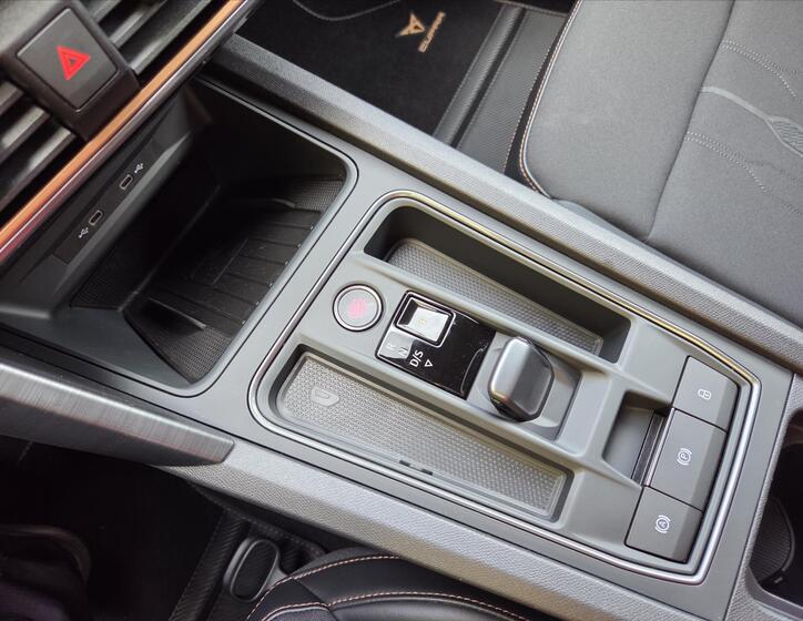 Cupra Formentor 15