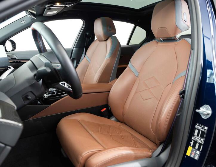 BMW i5 18