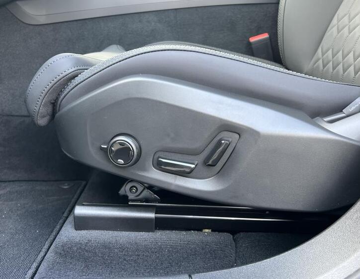 Volvo XC60 10