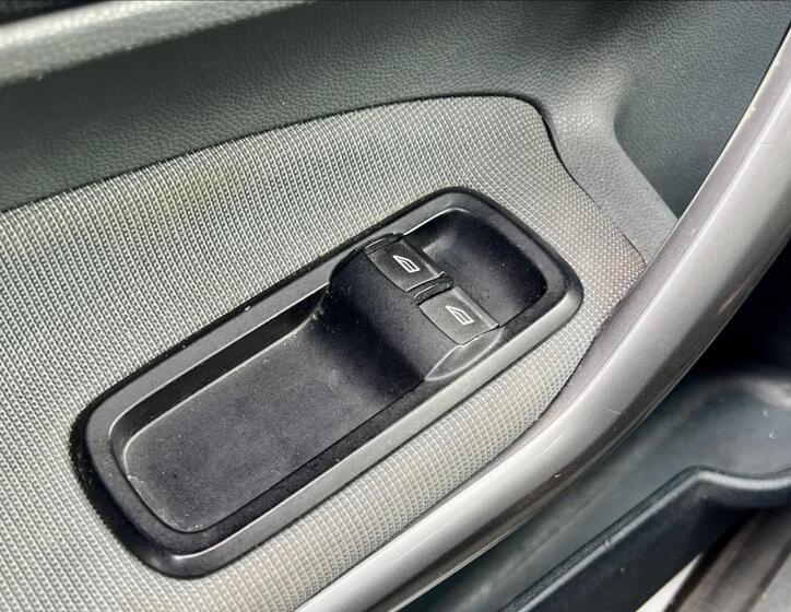 Ford Fiesta 30