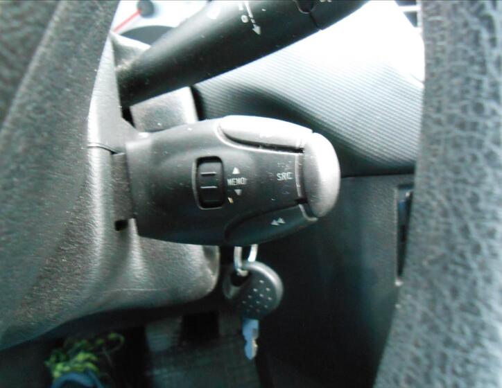 Peugeot 206 27
