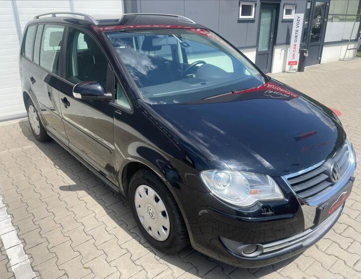 Volkswagen Touran 3