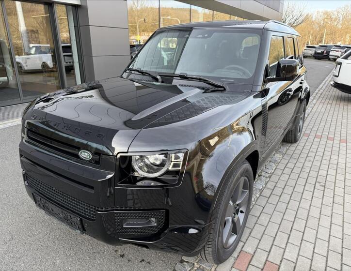 Land Rover Defender 2