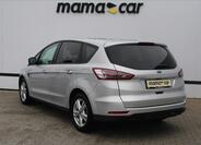 Ford S-MAX 5