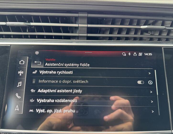 Audi SQ7 39