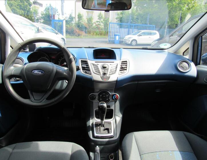 Ford Fiesta 11
