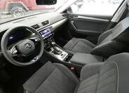 Škoda Superb 8