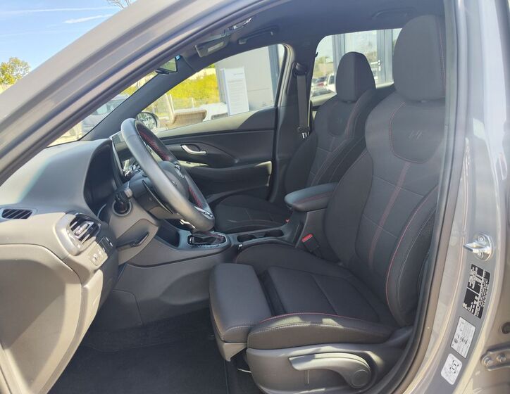 Hyundai i30 13
