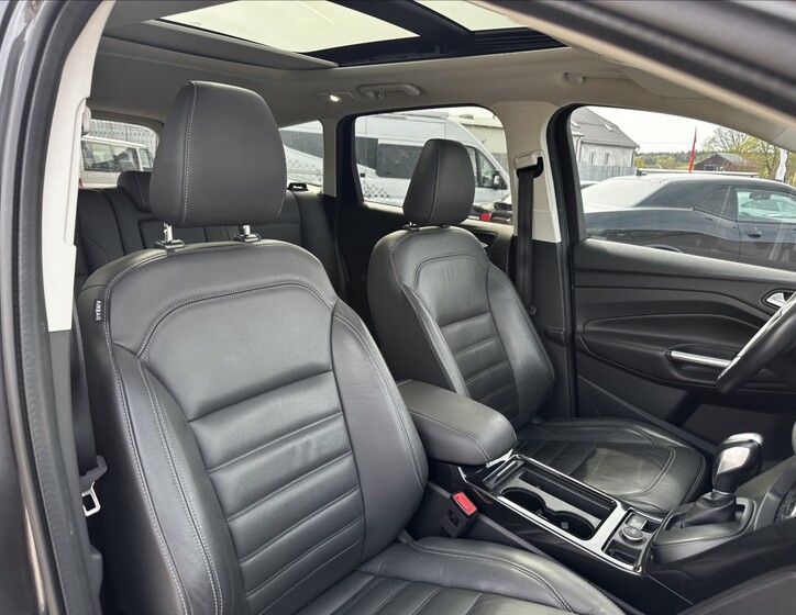 Ford Kuga 24