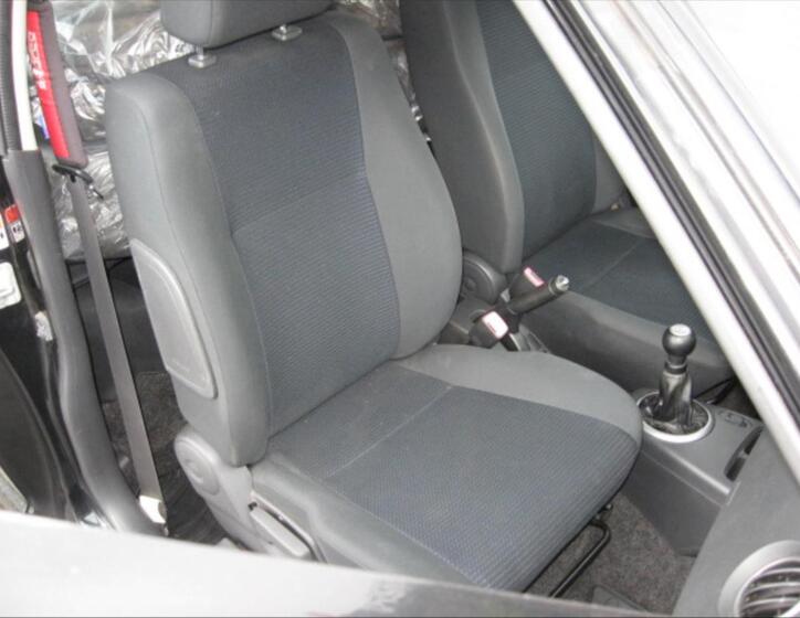 Suzuki Swift 11