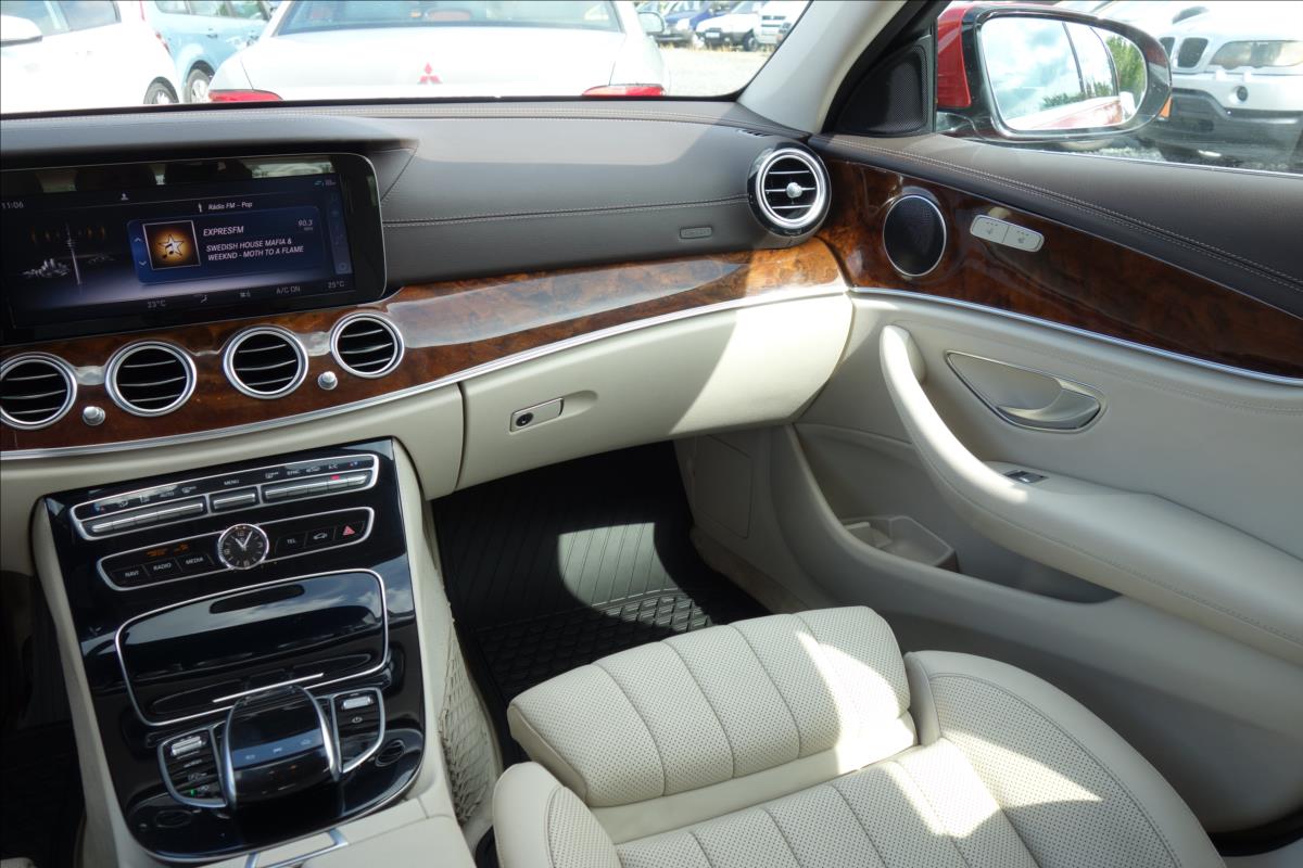 Mercedes-Benz Třídy E