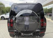 Land Rover Defender 8