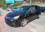 Opel Zafira 4