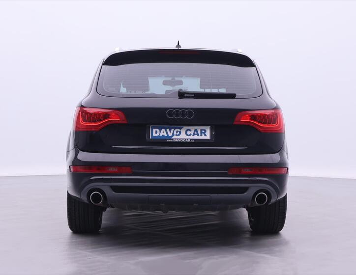 Audi Q7 6