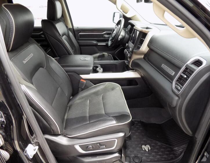 Dodge RAM 1500 15