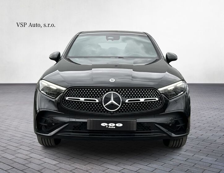 Mercedes-Benz GLC 8