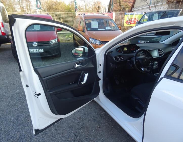 Peugeot 308 14