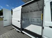 Volkswagen Crafter 27
