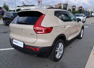 Volvo XC40 4