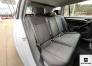 Volkswagen Golf 32