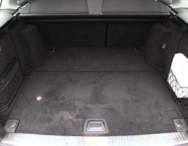 Mercedes-Benz Třídy C 12