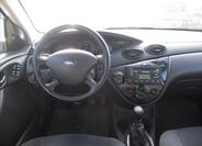 Ford Focus 13