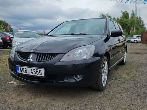 Mitsubishi Lancer
