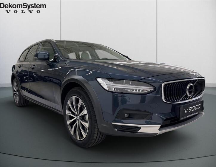 Volvo V90 2