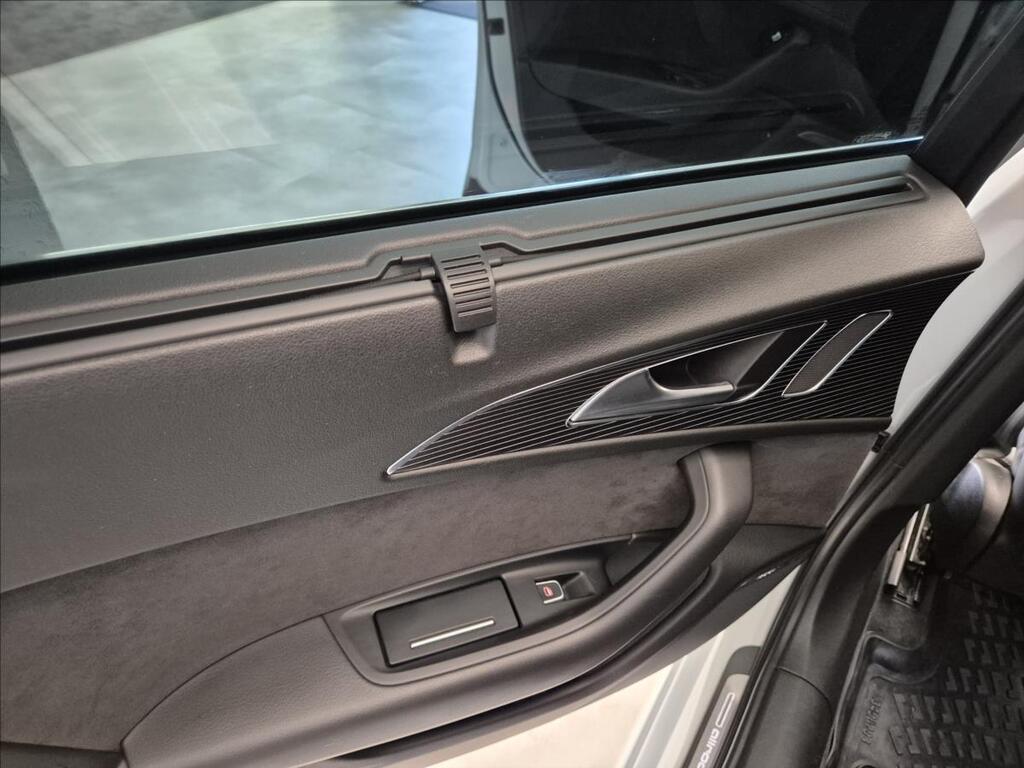 Audi A6 Allroad 26