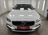 Volvo V90 2