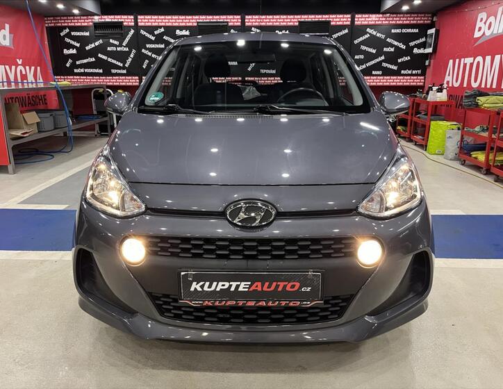 Hyundai i10 9