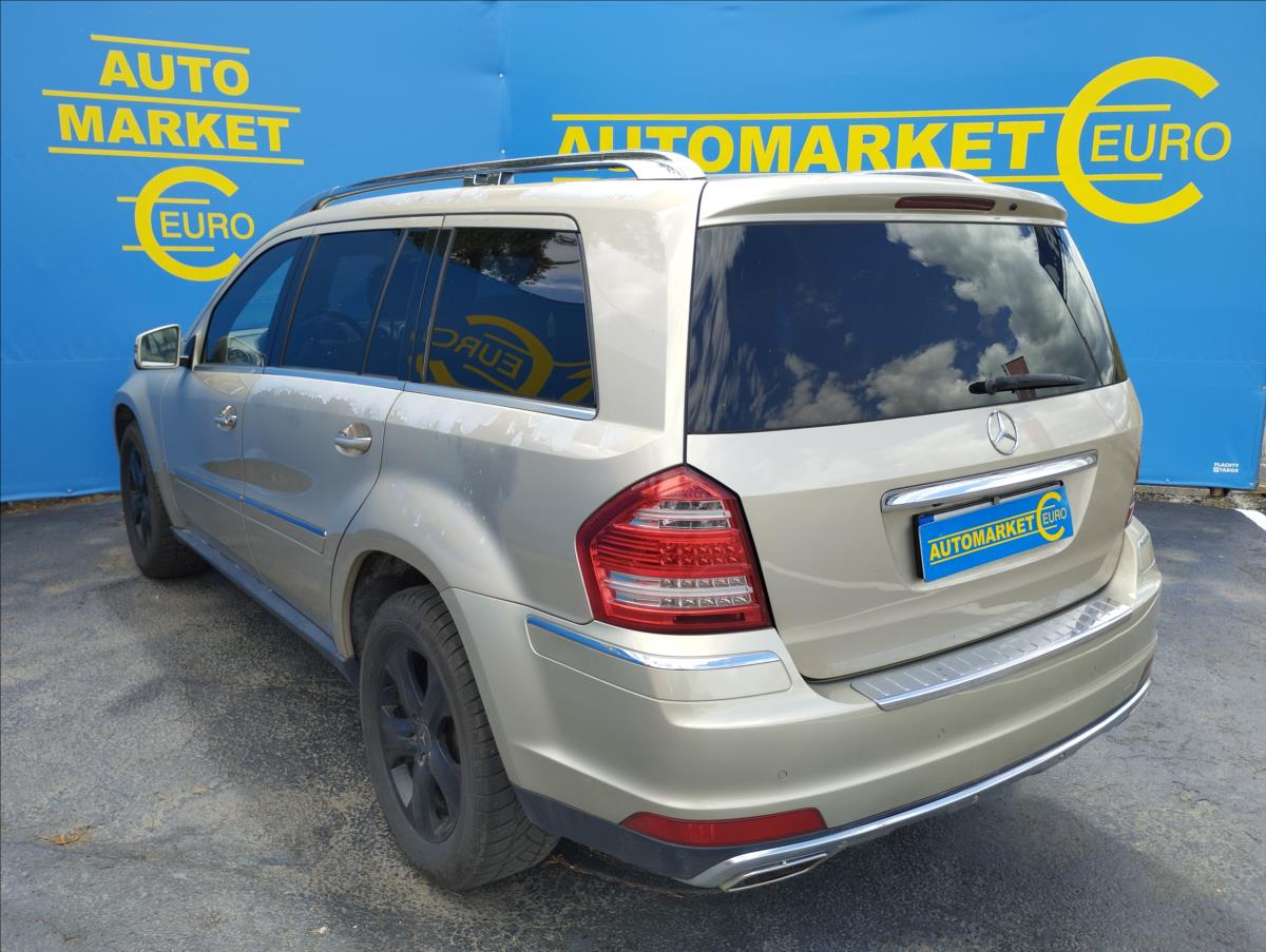 Mercedes-Benz GL
