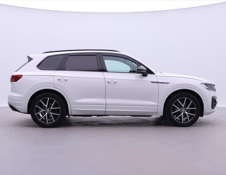 Volkswagen Touareg 8