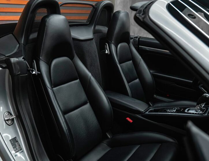 Porsche Boxster 25