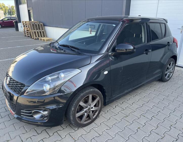 Suzuki Swift 1