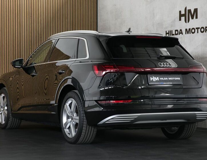 Audi e-tron 2