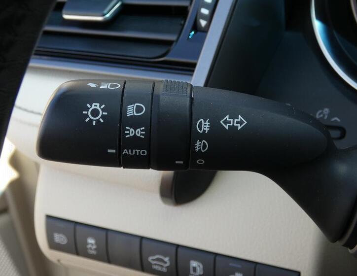 Toyota Camry 10