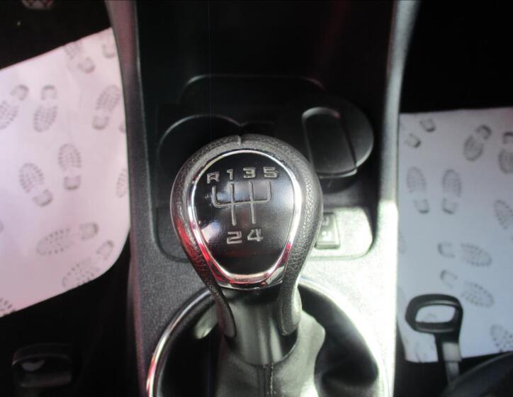 Škoda Fabia 16