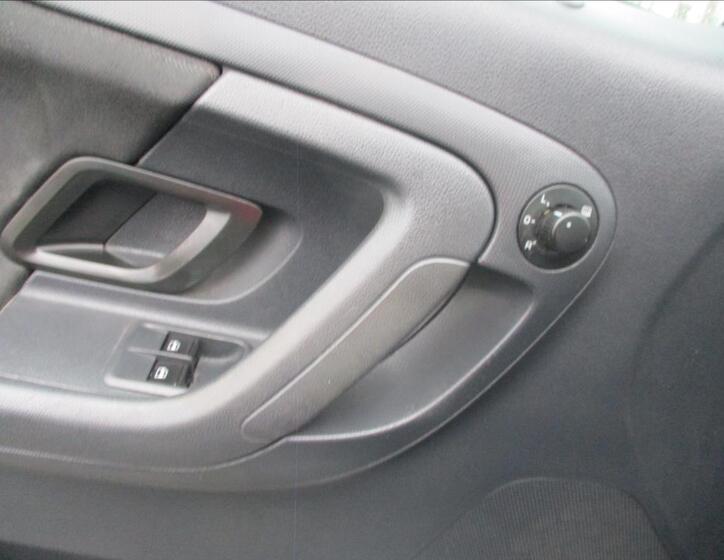 Škoda Roomster 17
