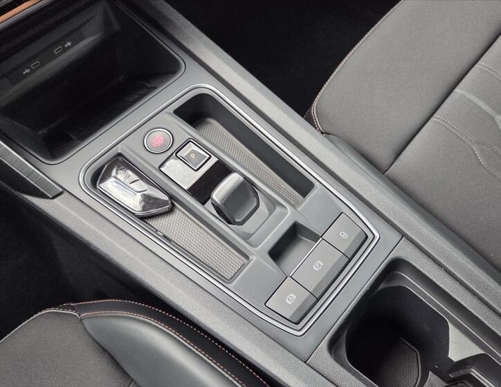 Cupra Formentor 14
